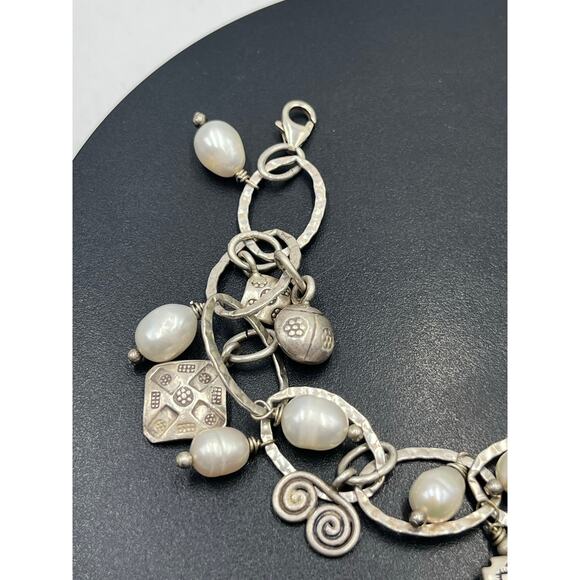 Artisan Sterling Silver White Freshwater Pearl Ladybug Link Charm Bracelet - Picture 4 of 13